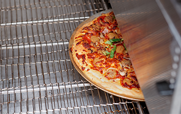 pizza_in_oven